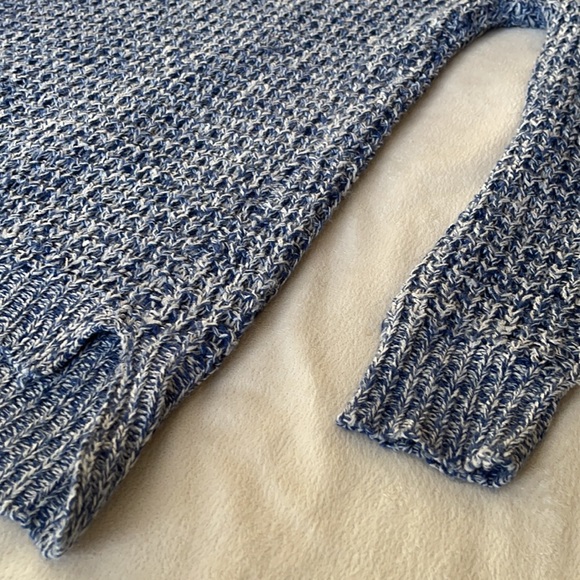 Ultra Flirt Blue and White Hooded Marked Knit Long Sleeve Sweater Size Large - Picture 3 of 10